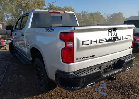 2020 Chevrolet Silverado 1500 4Wd Short Bed Lt Trail Boss z USA, uszkodzony, nr VIN 3GCPYFED9LG389677